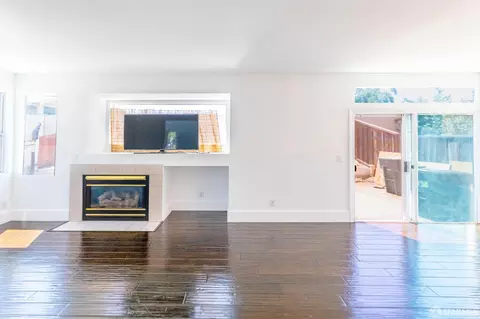 Living - 4457 Fall Ln, Oakley, CA 94561 photo 6 of 9