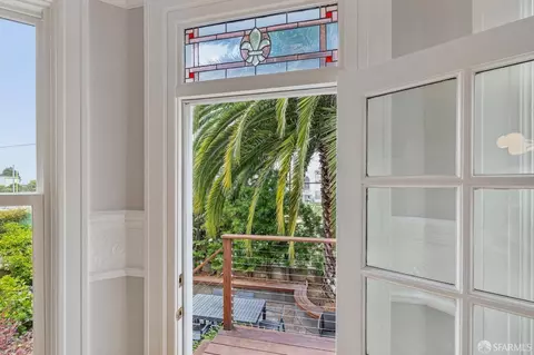 Entry Way - 3665 17th St, San Francisco, CA 94114 photo 1 of 3