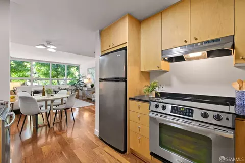 Kitchen - 1377 Post St #202, San Francisco, CA 94109 photo 2 of 2