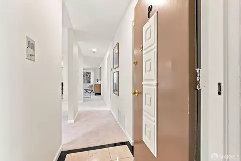 Entry Way - 1701 Central Ave #P, Alameda, CA 94501 photo 1 of 3