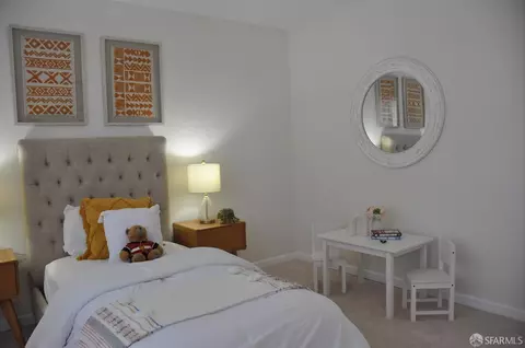 Bedroom - 1701 Central Ave #P, Alameda, CA 94501 photo 6 of 7