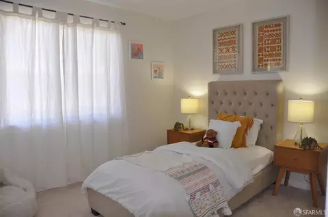 Bedroom - 1701 Central Ave #P, Alameda, CA 94501 photo 4 of 7