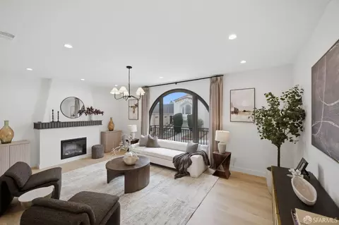 Living - 115 Upland Dr, San Francisco, CA 94127 photo 1 of 6