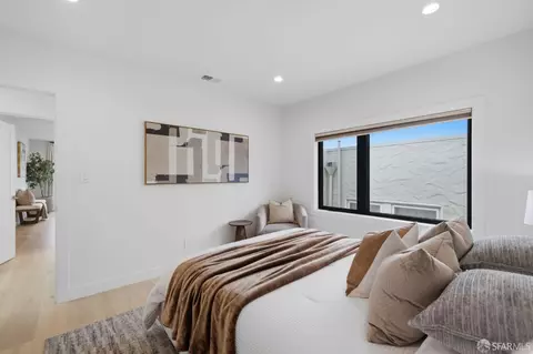 Bedroom - 115 Upland Dr, San Francisco, CA 94127 photo 5 of 13