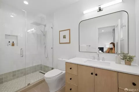 Bath - 115 Upland Dr, San Francisco, CA 94127 photo 6 of 7