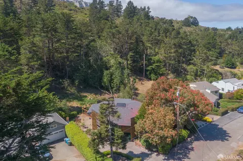 View/Area - 880 Rockaway Beach Ave, Pacifica, CA 94044 photo 3 of 4