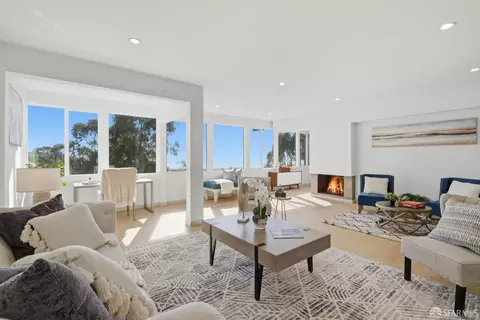 333 Crestmont Dr, San Francisco, CA 94131