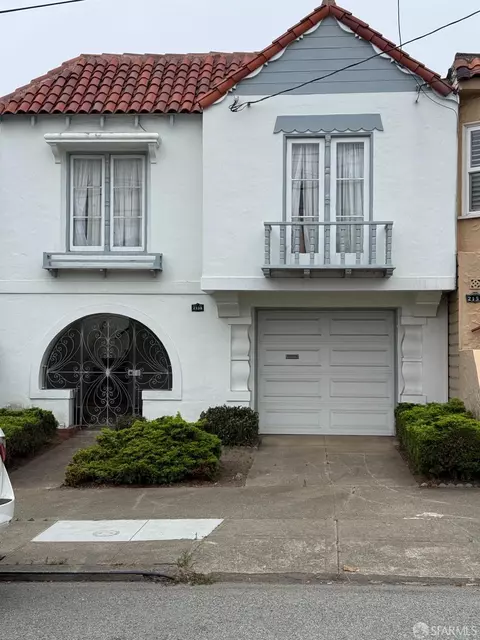 2155 32nd Ave, San Francisco, CA 94116