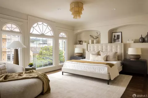 Bedroom - 2264 Beach St, San Francisco, CA 94123 photo 1 of 6