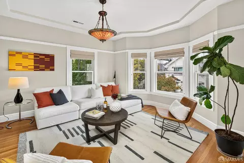 582 Douglass St, San Francisco, CA 94114