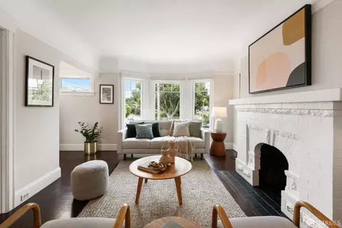 Living - 19 Congo St, San Francisco, CA 94131 photo 2 of 2