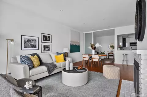Living - 925 Corbett Ave #103, San Francisco, CA 94131 photo 4 of 5
