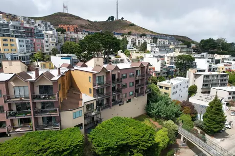 View/Area - 925 Corbett Ave #103, San Francisco, CA 94131 photo 2 of 6