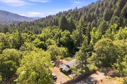 19295 Raineri Ln, Los Gatos, CA 95033