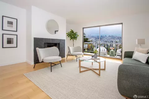 155 Gardenside Dr #33, San Francisco, CA 94131