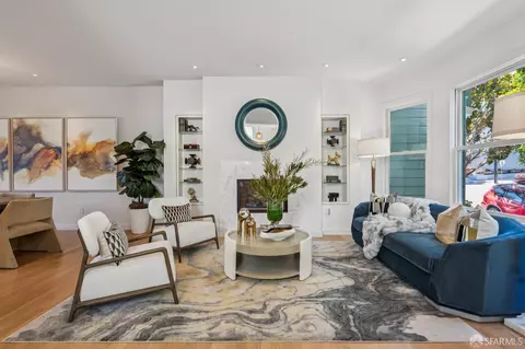 Living - 941 Diamond St, San Francisco, CA 94114 photo 1 of 6