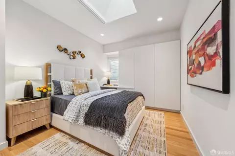 Bedroom - 941 Diamond St, San Francisco, CA 94114 photo 1 of 8
