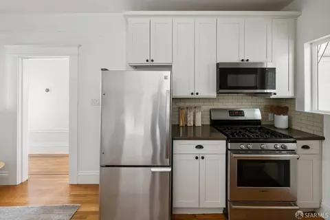 Kitchen - 1145 Anza St, San Francisco, CA 94118 photo 2 of 3