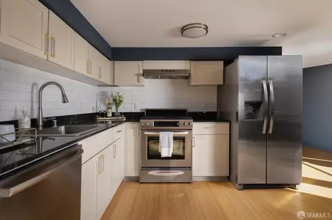 Kitchen - 88 Guy Pl #403, San Francisco, CA 94105 photo 1 of 1