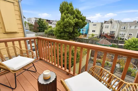 Exterior - 615 7th Ave, San Francisco, CA 94118 photo 2 of 3