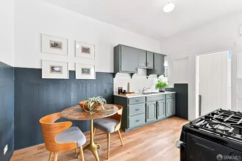 Kitchen - 615 7th Ave, San Francisco, CA 94118 photo 2 of 4