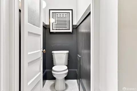 Bath - 615 7th Ave, San Francisco, CA 94118 photo 2 of 3