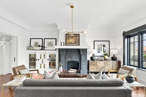 Living - 615 7th Ave, San Francisco, CA 94118 photo 5 of 5