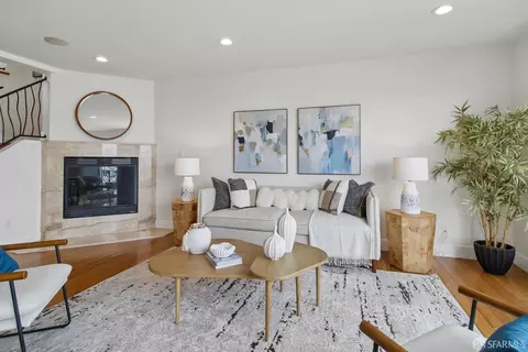 Living - 33 Athens St, San Francisco, CA 94112 photo 4 of 8