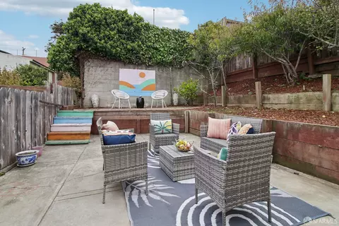 Exterior - 33 Athens St, San Francisco, CA 94112 photo 5 of 13