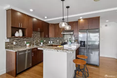 Kitchen - 33 Athens St, San Francisco, CA 94112 photo 2 of 3