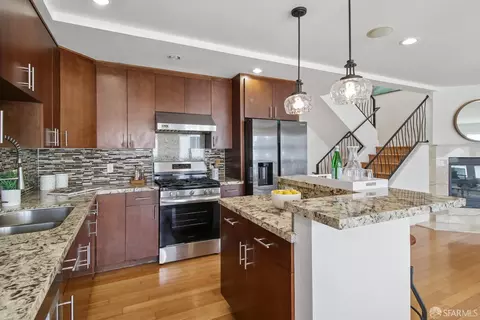 Kitchen - 33 Athens St, San Francisco, CA 94112 photo 3 of 3