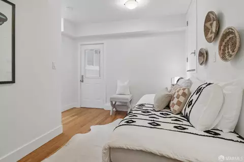 Bedroom - 33 Athens St, San Francisco, CA 94112 photo 2 of 9