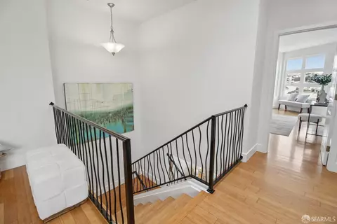 Entry Way - 33 Athens St, San Francisco, CA 94112 photo 3 of 6