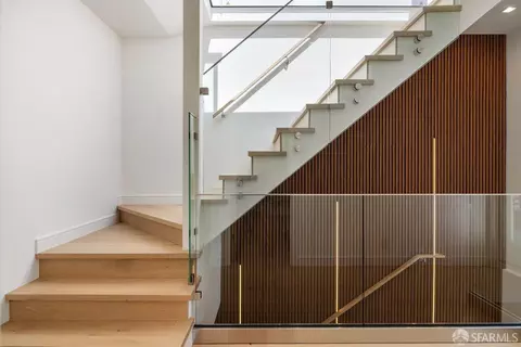 Entry Way - 755 Duncan St, San Francisco, CA 94131 photo 13 of 21