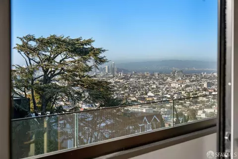 View/Area - 755 Duncan St, San Francisco, CA 94131 photo 1 of 4