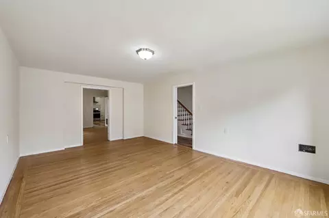 Living - 480 Bartlett St, San Francisco, CA 94110 photo 2 of 5