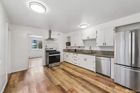 Kitchen - 480 Bartlett St, San Francisco, CA 94110 photo 1 of 2