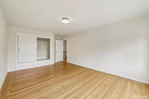Bedroom - 480 Bartlett St, San Francisco, CA 94110 photo 7 of 9
