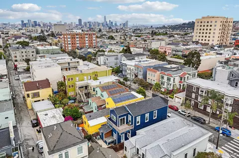 View/Area - 480 Bartlett St, San Francisco, CA 94110 photo 7 of 8