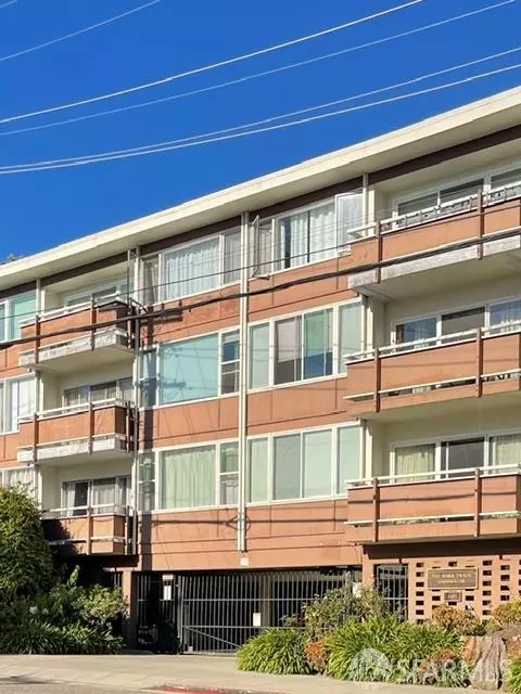 Exterior - 2601 College Ave #207, Berkeley, CA 94704 photo 1 of 2