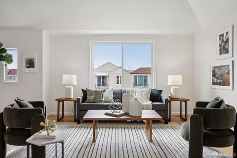 Living - 20 Forest View Dr, San Francisco, CA 94132 photo 3 of 9