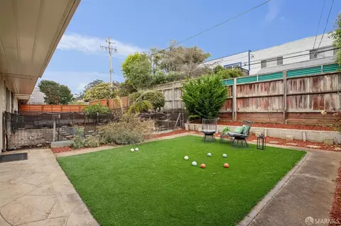 Exterior - 20 Forest View Dr, San Francisco, CA 94132 photo 5 of 10