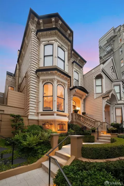 2223 Pacific Ave, San Francisco, CA 94115