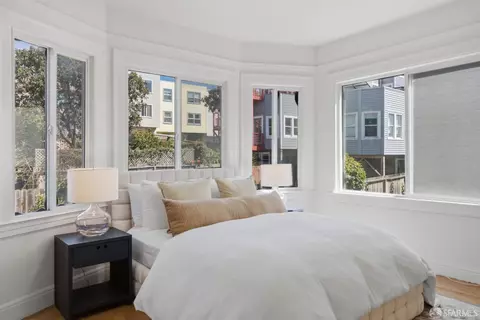 Bedroom - 876 46th Ave, San Francisco, CA 94121 photo 1 of 10