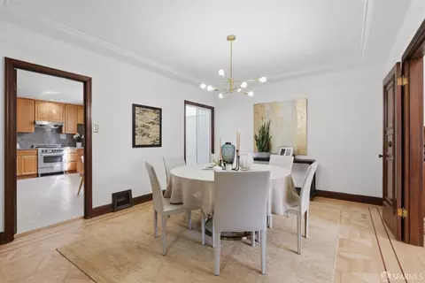 Dining - 876 46th Ave, San Francisco, CA 94121 photo 4 of 4