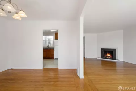 Living - 509 44th Ave, San Francisco, CA 94121 photo 5 of 6