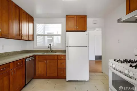 Kitchen - 509 44th Ave, San Francisco, CA 94121 photo 1 of 2