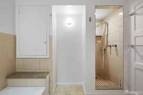 Bath - 509 44th Ave, San Francisco, CA 94121 photo 2 of 2