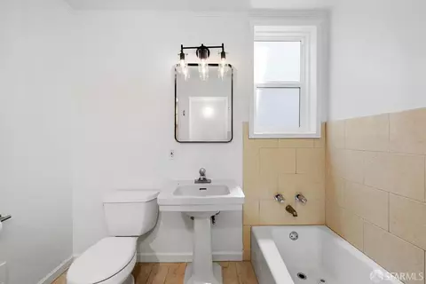 Bath - 509 44th Ave, San Francisco, CA 94121 photo 1 of 2