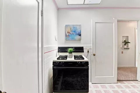 Kitchen - 141 Sagamore St, San Francisco, CA 94112 photo 1 of 3